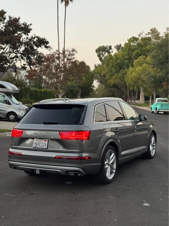 2017 Audi 4M Q7 - Image 5 of 19