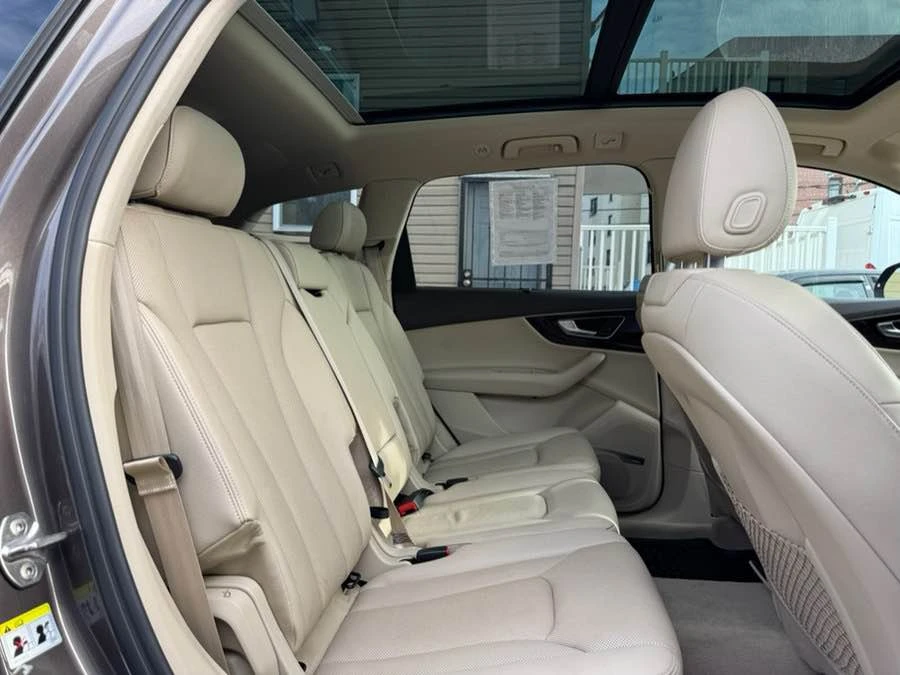 2017 Audi 4M Q7 - Image 10 of 18