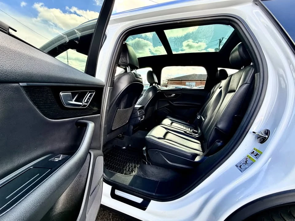 2017 Audi 4M Q7 - Image 15 of 19