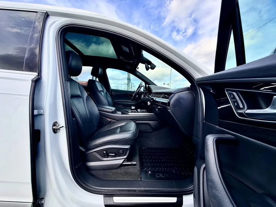 2017 Audi 4M Q7 - Image 14 of 19