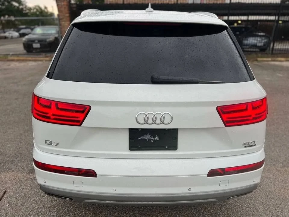 2017 Audi 4M Q7 - Image 2 of 19