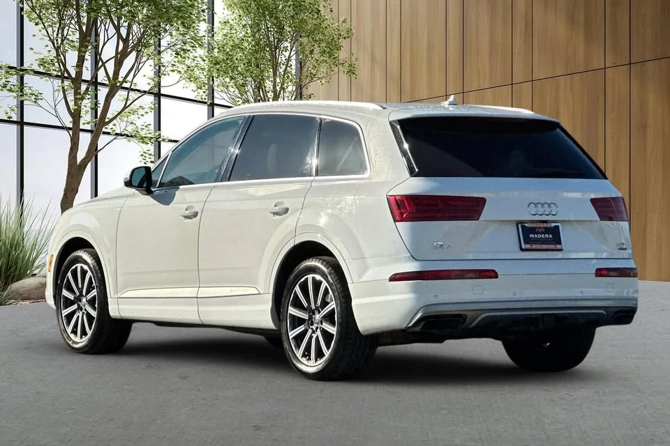 2017 Audi 4M Q7 - Image 5 of 19