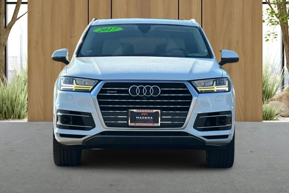 2017 Audi 4M Q7 - Image 8 of 19