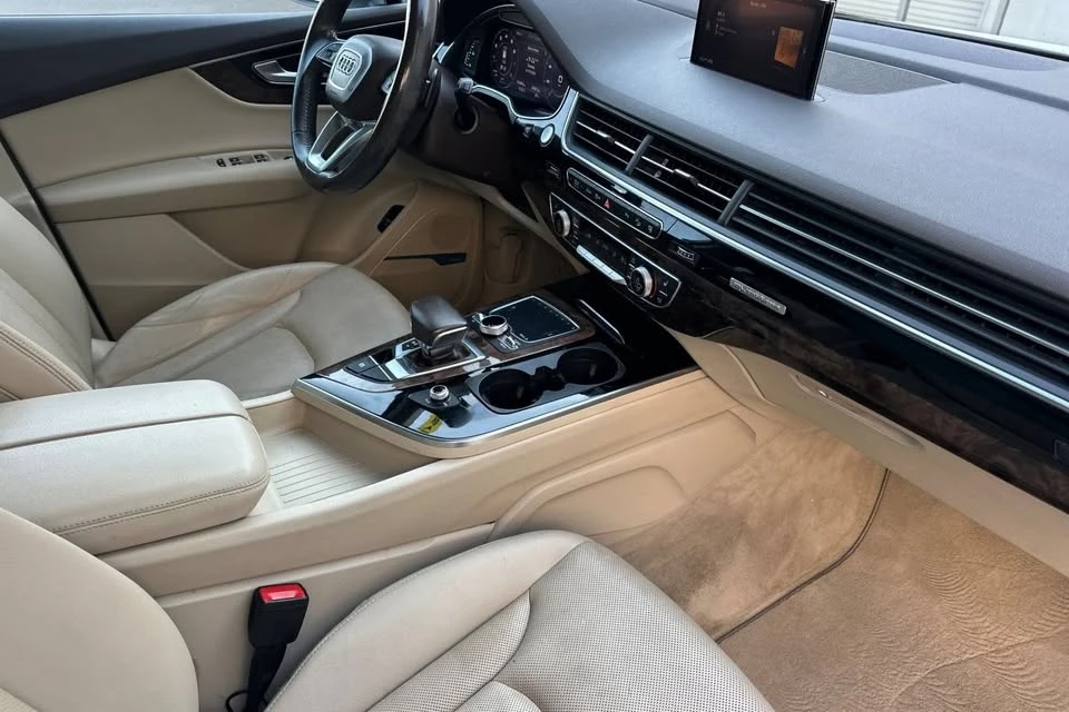 2017 Audi 4M Q7 - Image 16 of 19