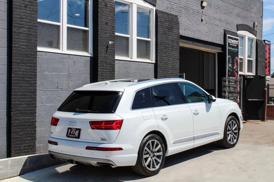 2017 Audi 4M Q7 - Image 3 of 19