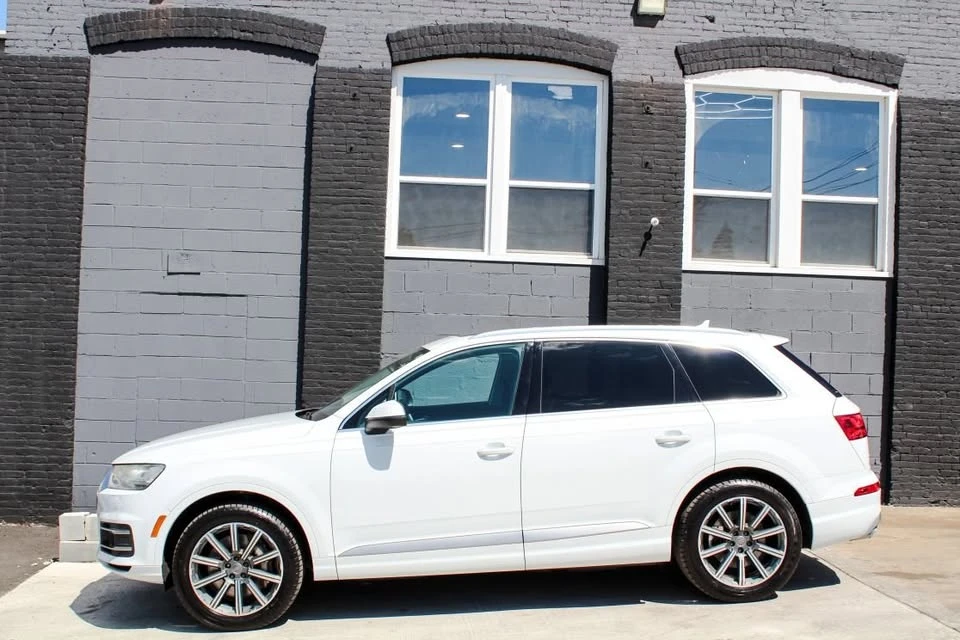 2017 Audi 4M Q7 - Image 6 of 19