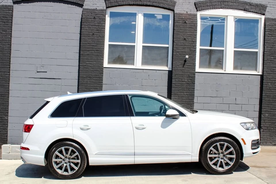 2017 Audi 4M Q7 - Image 5 of 19