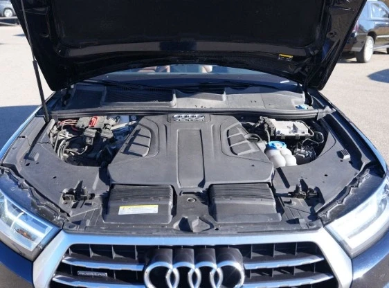 2017 Audi 4M Q7 - Image 5 of 8