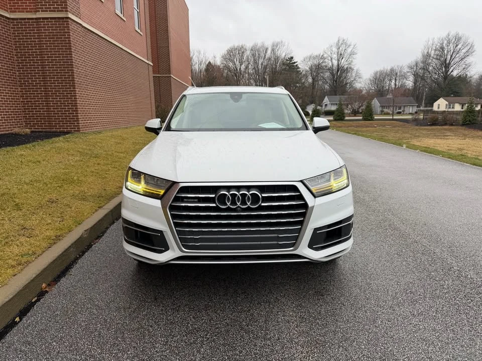 2017 Audi 4M Q7 - Image 2 of 15