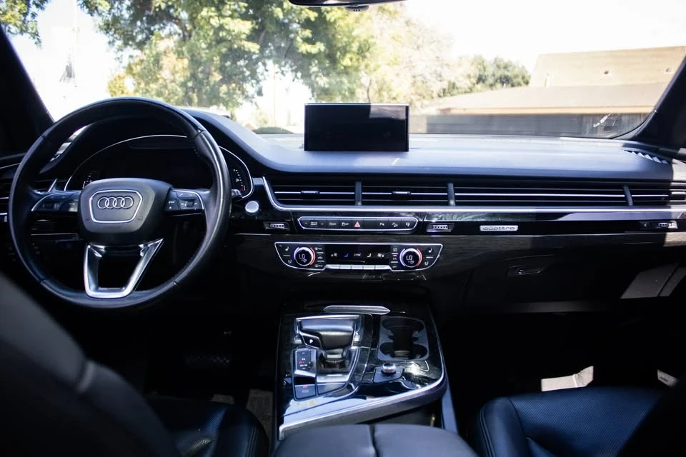 2017 Audi 4M Q7 - Image 8 of 20