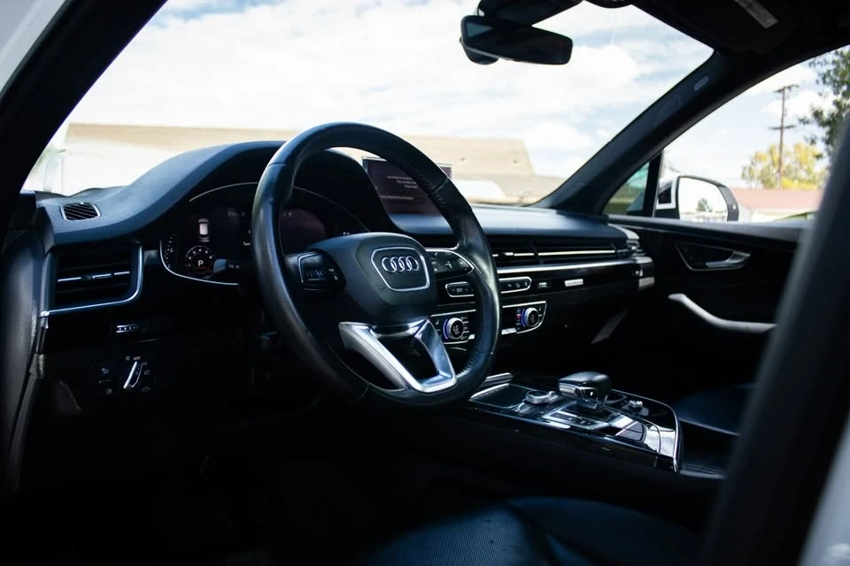2017 Audi 4M Q7 - Image 7 of 20