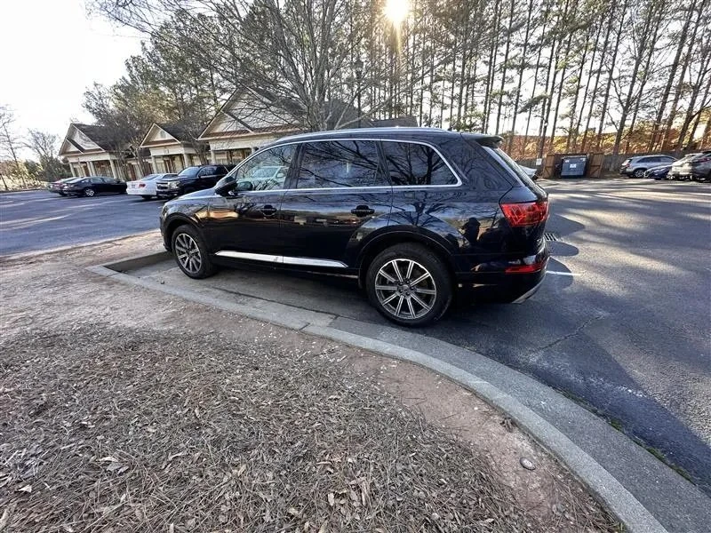 2017 Audi 4M Q7 - Image 2 of 8