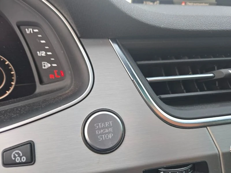 2017 Audi 4M Q7 - Image 11 of 20