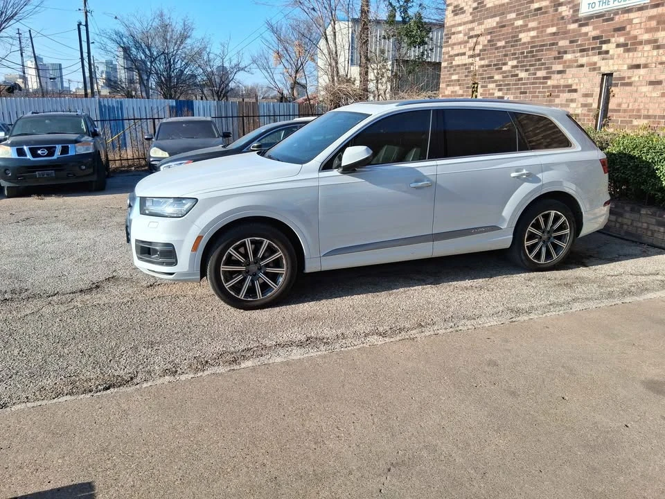 2017 Audi 4M Q7 - Image 2 of 7