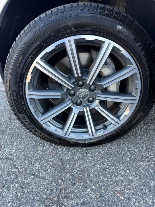 2017 Audi 4M Q7 - Image 19 of 20