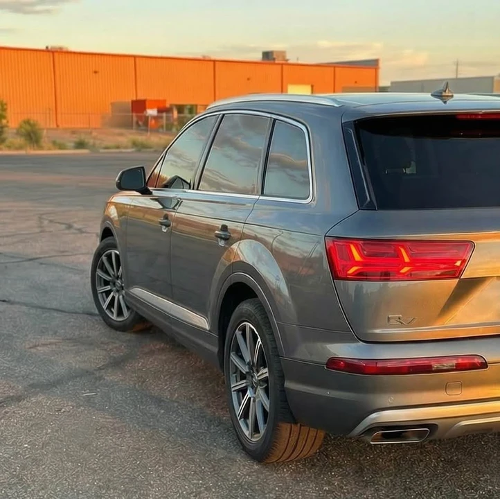 2017 Audi 4M Q7 - Image 8 of 9