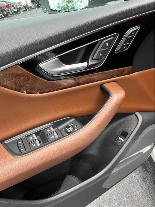 2017 Audi 4M Q7 - Image 16 of 19