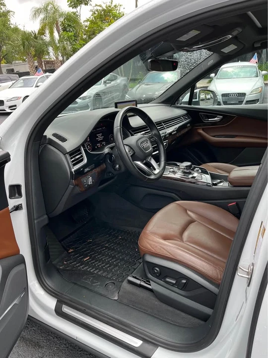 2017 Audi 4M Q7 - Image 11 of 19
