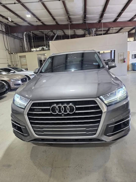 2017 Audi 4M Q7 - Image 2 of 18