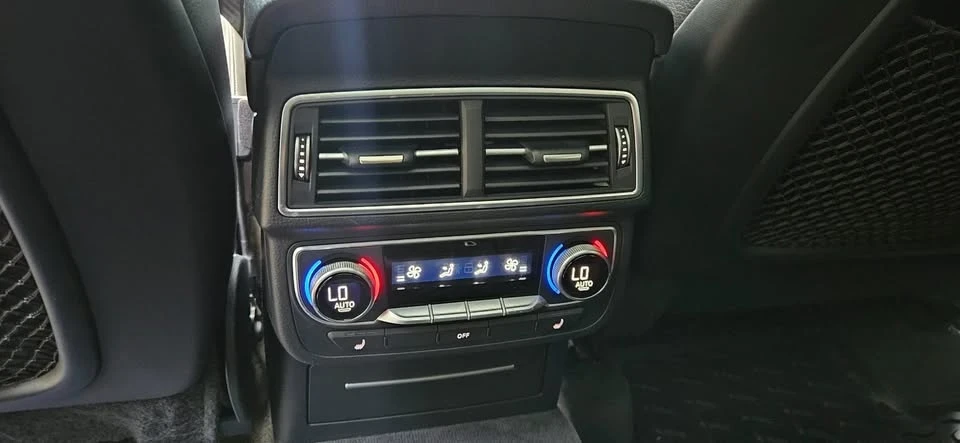 2017 Audi 4M Q7 - Image 14 of 19