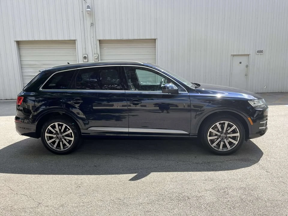 2017 Audi 4M Q7 - Image 2 of 16