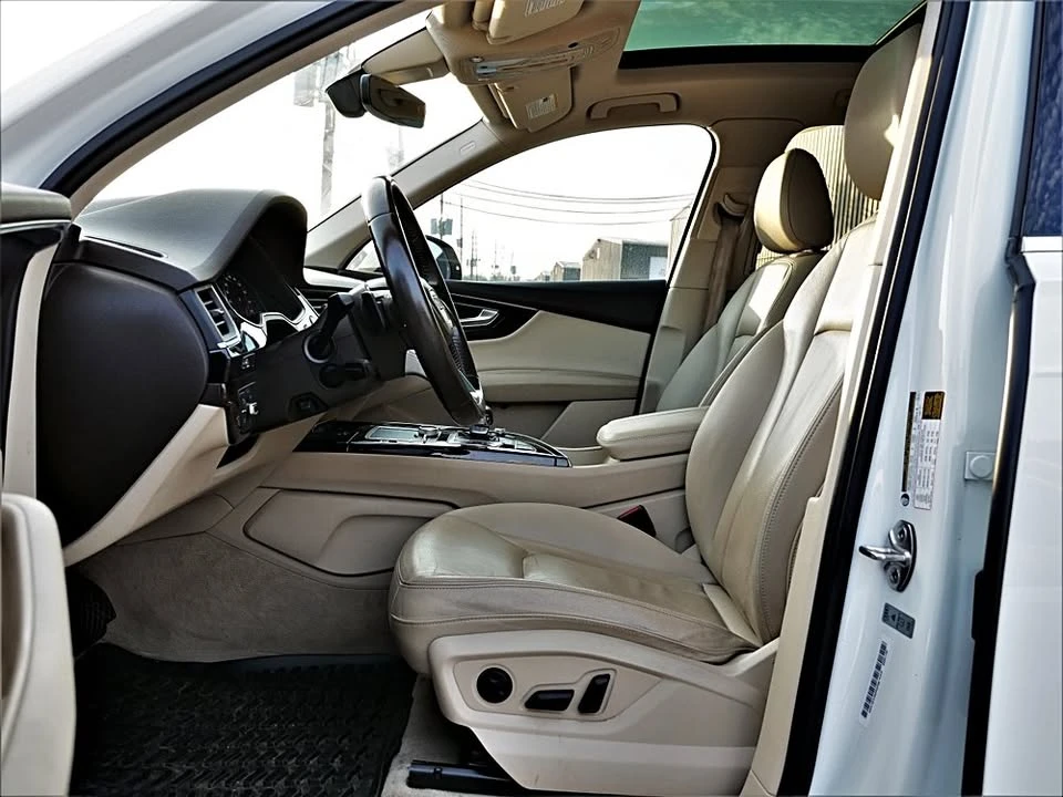 2017 Audi 4M Q7 - Image 13 of 19