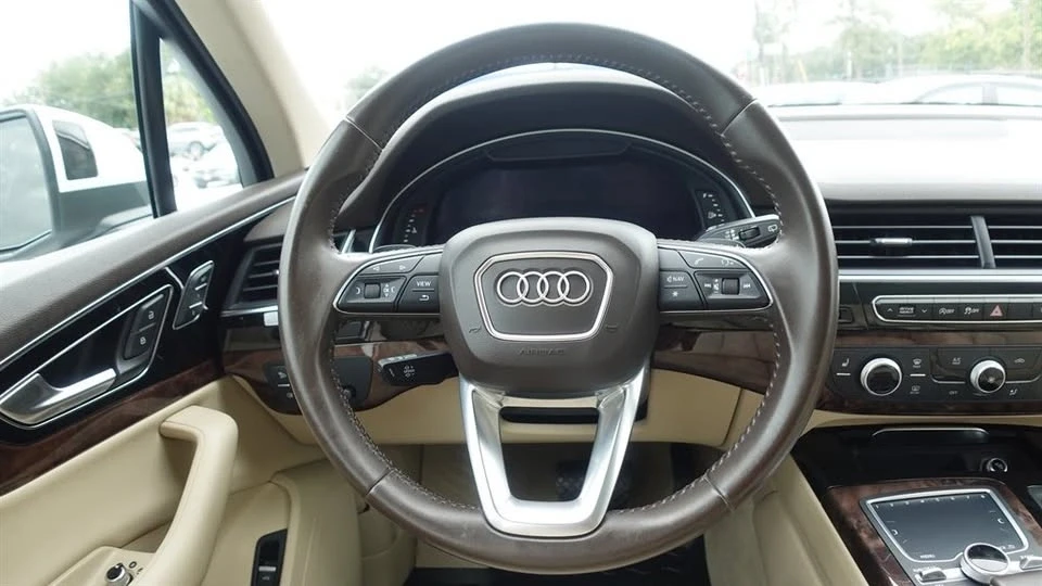 2017 Audi 4M Q7 - Image 2 of 10