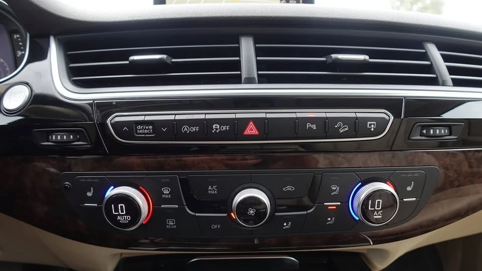 2017 Audi 4M Q7 - Image 5 of 10