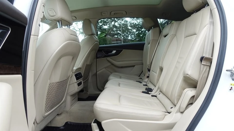 2017 Audi 4M Q7 - Image 10 of 10