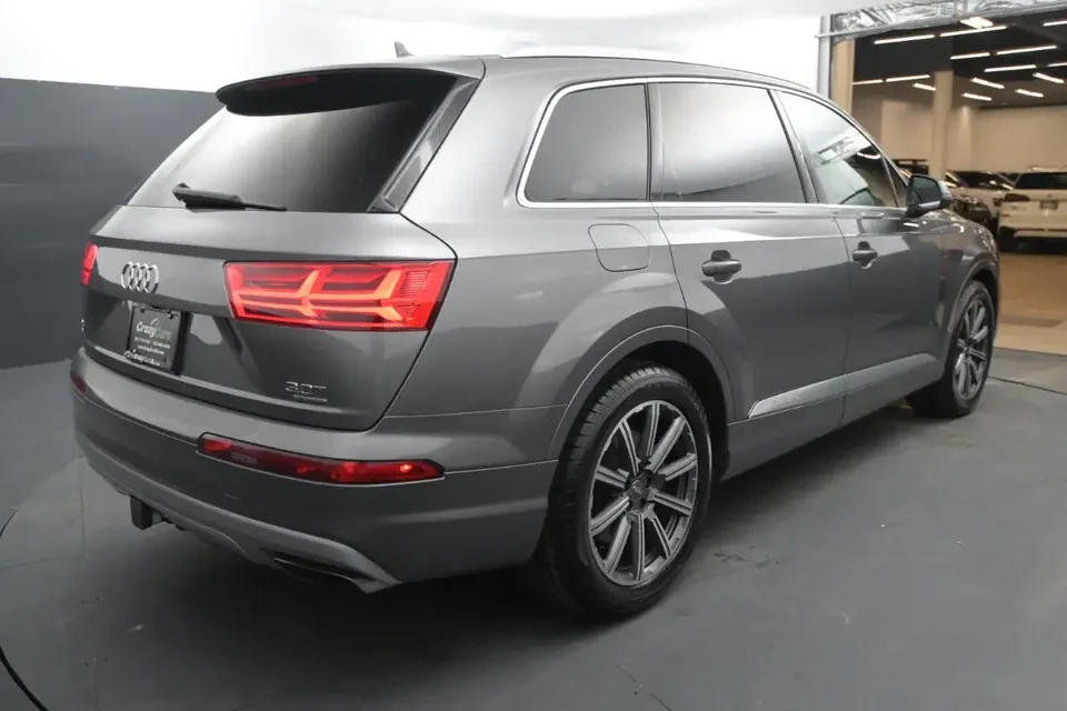 2017 Audi 4M Q7 - Image 3 of 14