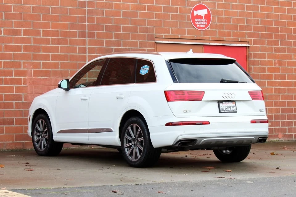 2017 Audi 4M Q7 - Image 3 of 20