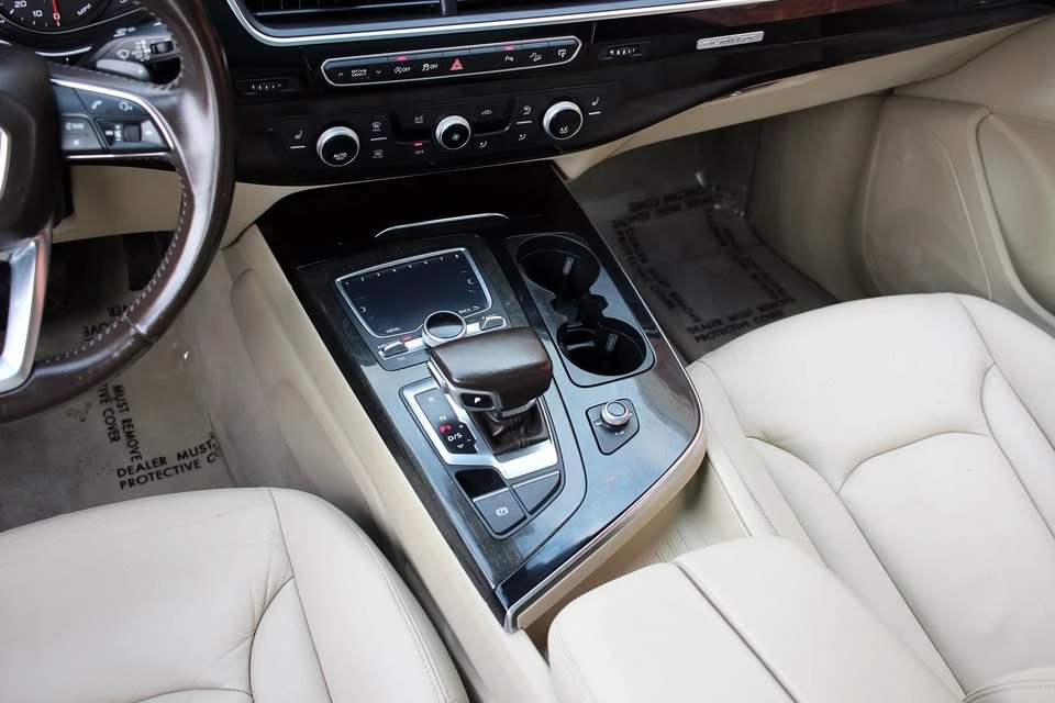 2017 Audi 4M Q7 - Image 13 of 20