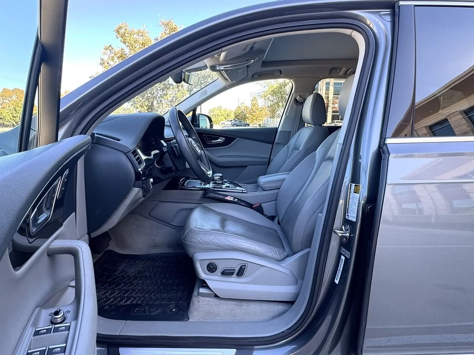 2017 Audi 4M Q7 - Image 9 of 16