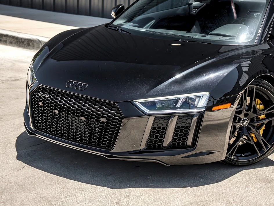 2017 Audi 4S R8 - Image 2 of 11