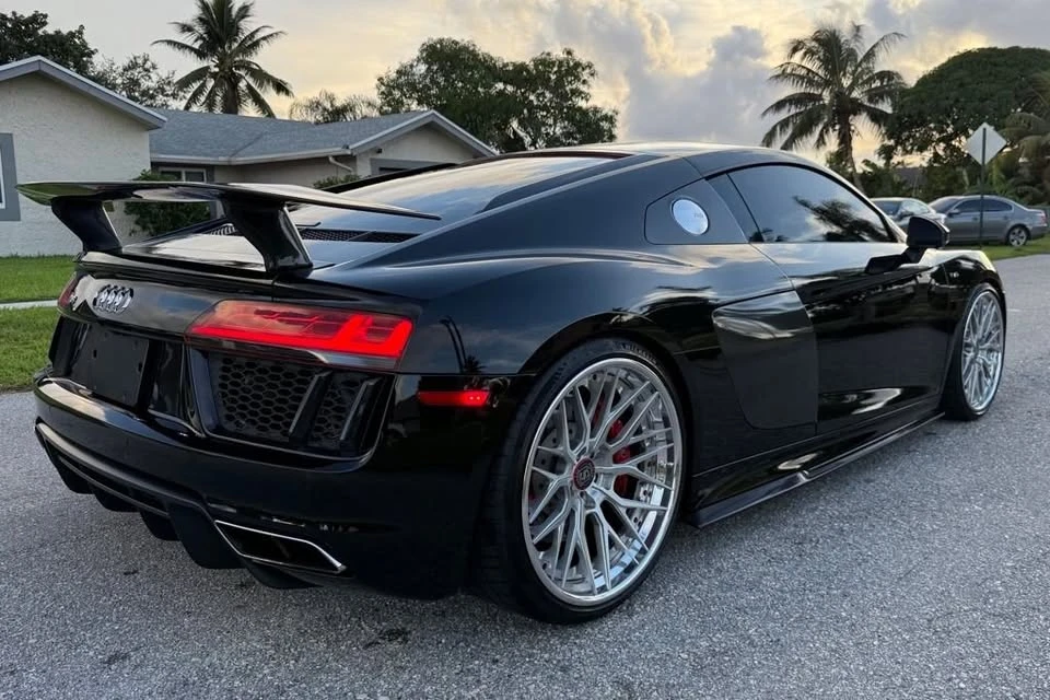 2017 Audi 4S R8 - Image 9 of 18
