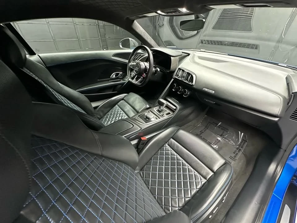 2017 Audi 4S R8 - Image 13 of 18