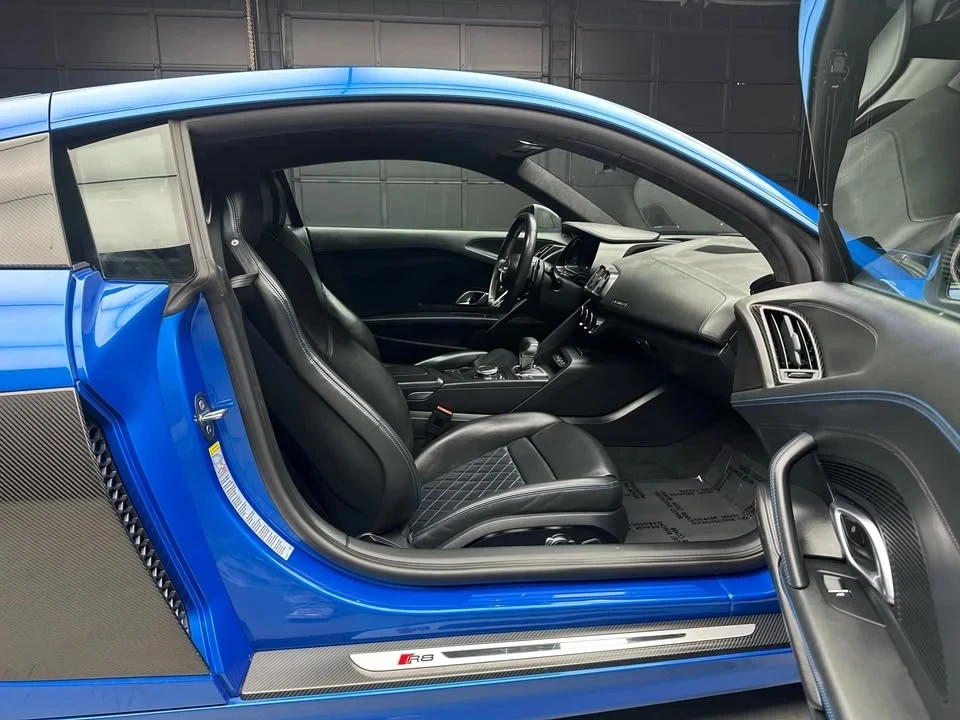 2017 Audi 4S R8 - Image 14 of 18