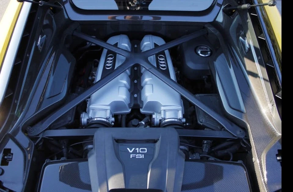 2017 Audi 4S R8 - Image 14 of 20