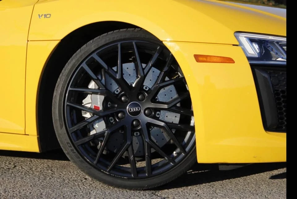 2017 Audi 4S R8 - Image 5 of 20