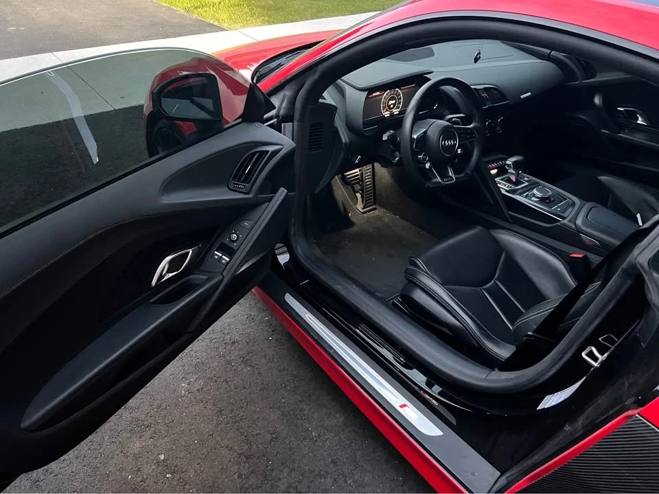 2017 Audi 4S R8 - Image 3 of 6