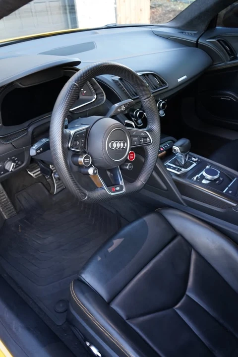 2017 Audi 4S R8 - Image 5 of 19