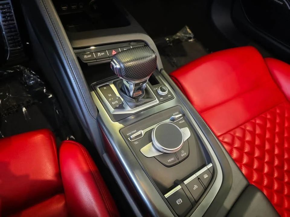 2017 Audi 4S R8 - Image 16 of 19