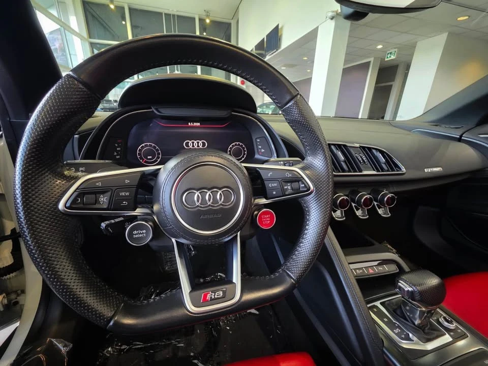 2017 Audi 4S R8 - Image 11 of 19