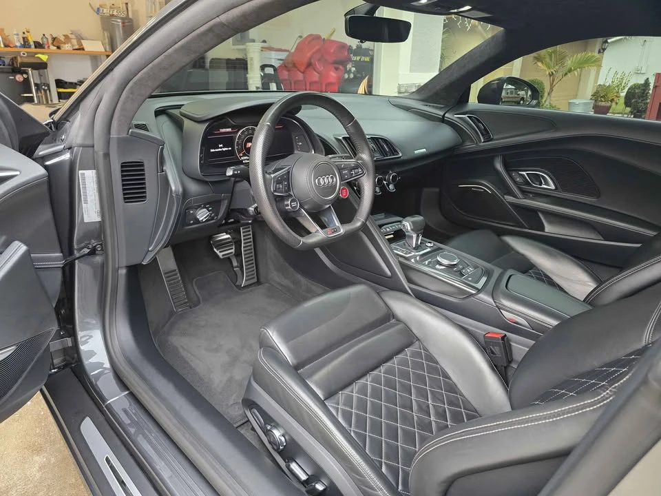 2017 Audi 4S R8 - Image 10 of 13