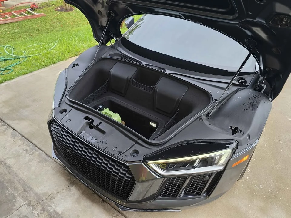 2017 Audi 4S R8 - Image 9 of 13