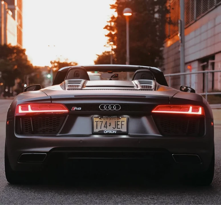 2017 Audi 4S R8 - Image 19 of 20