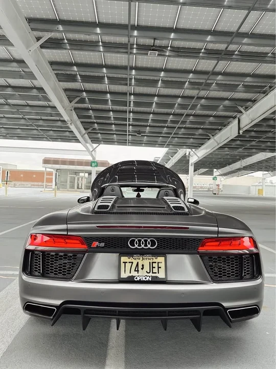 2017 Audi 4S R8 - Image 7 of 20