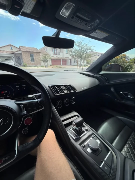 2017 Audi 4S R8 - Image 13 of 16