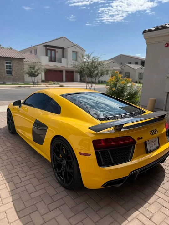 2017 Audi 4S R8 - Image 4 of 16