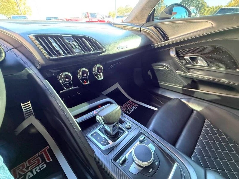 2017 Audi 4S R8 - Image 16 of 20